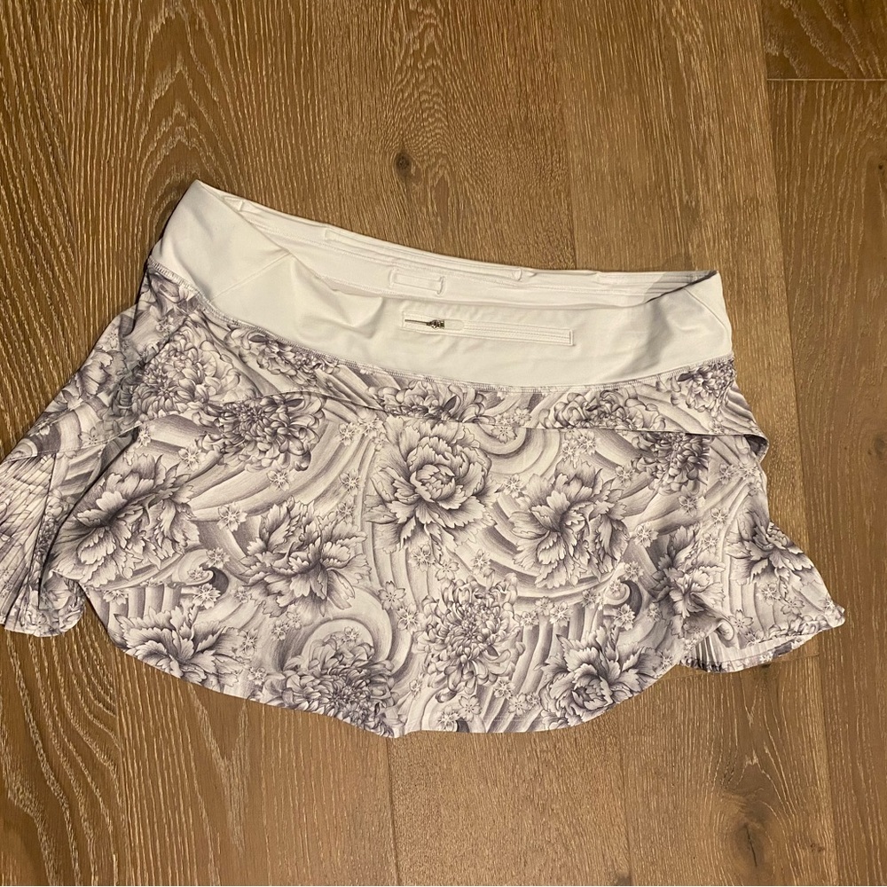 lululemon play off the pleats skirt Size 12